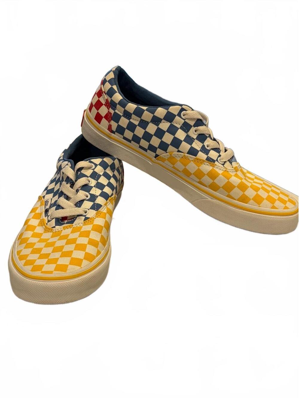 Vans checkerboard lace up youth sneakers Size 6.5